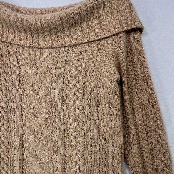 Vtg Banana Republic Sweater XS Tan Y2K Off Shoulder Angora Blend Cable Knit Soft - Picture 10 of 10